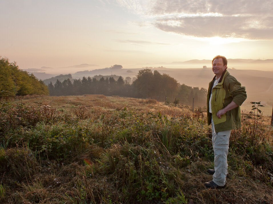 Wanderer über den Höhen des Sauerlandes